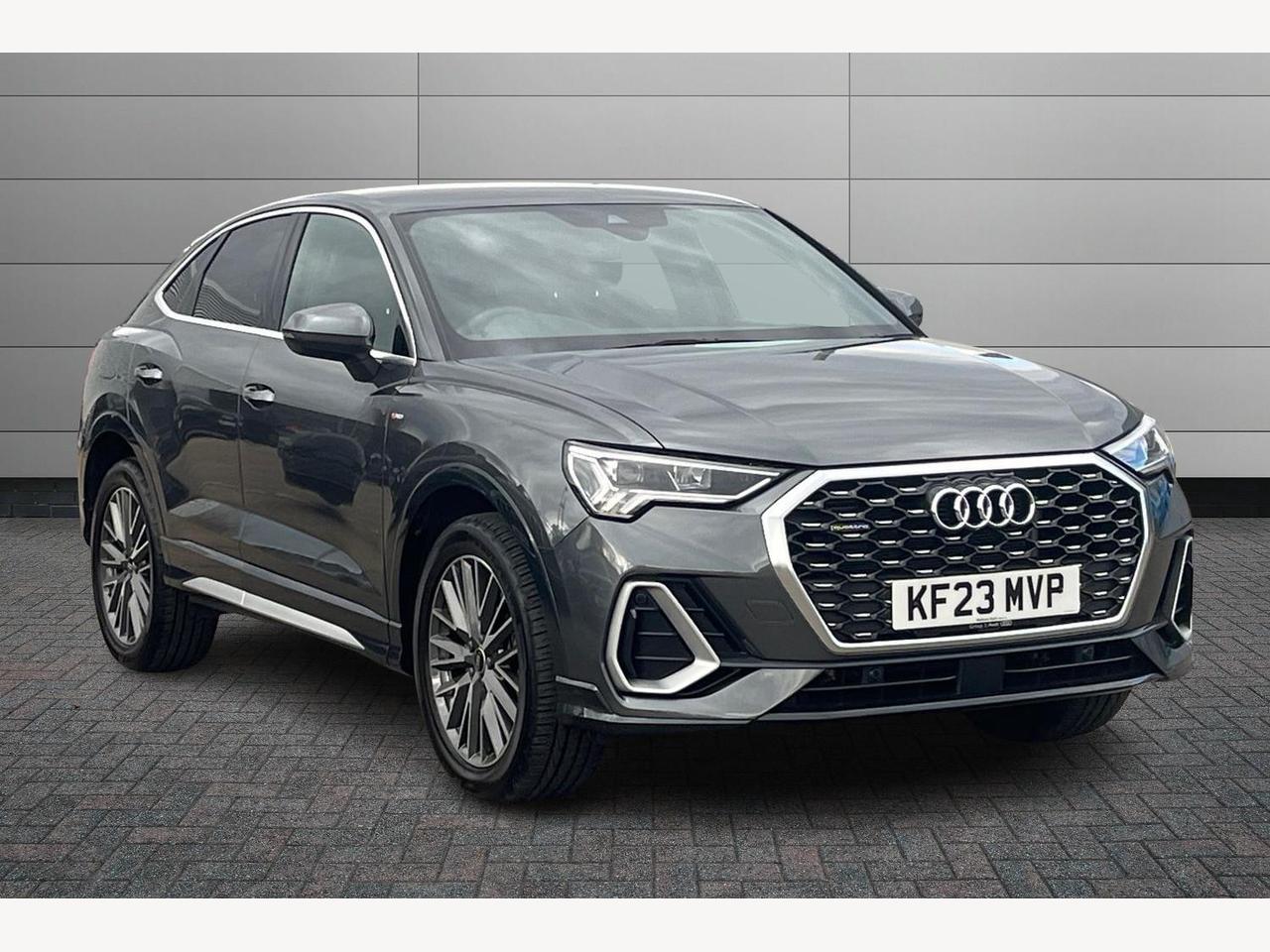 Main listing image - Audi Q3