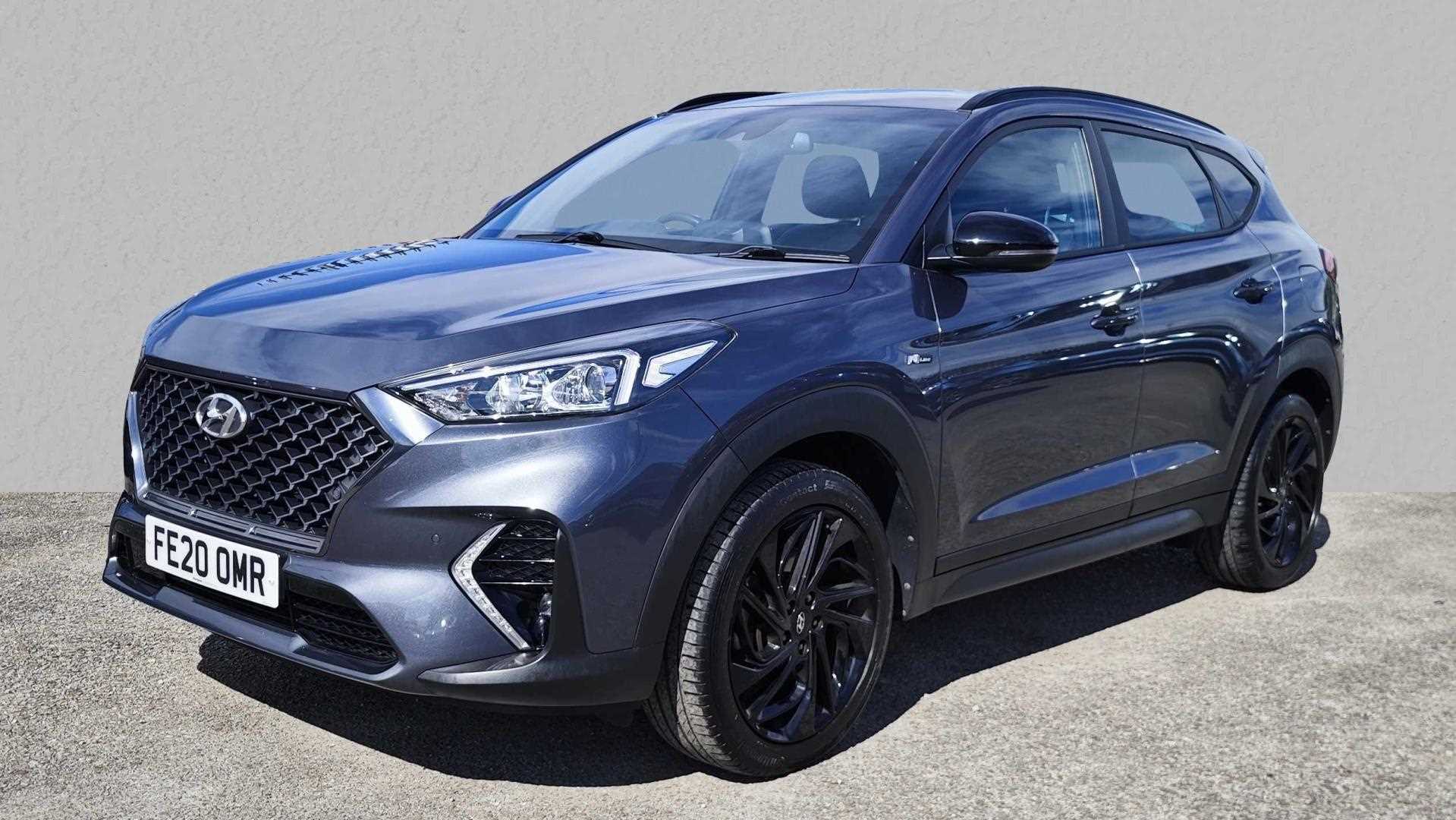 Main listing image - Hyundai Tucson