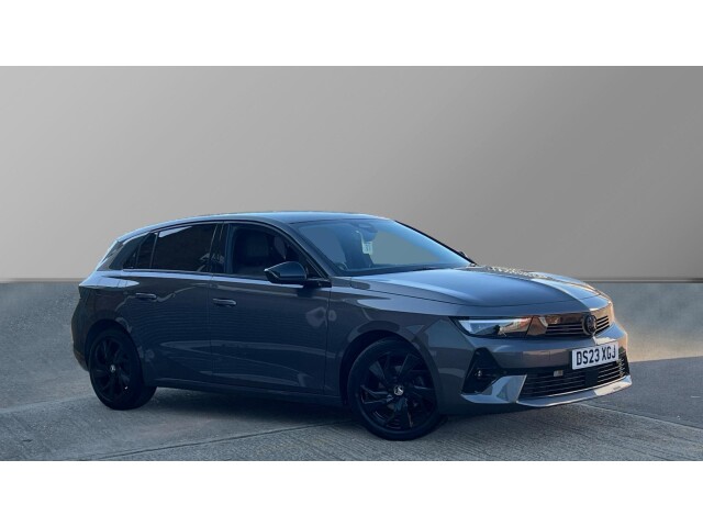 Main listing image - Vauxhall Astra