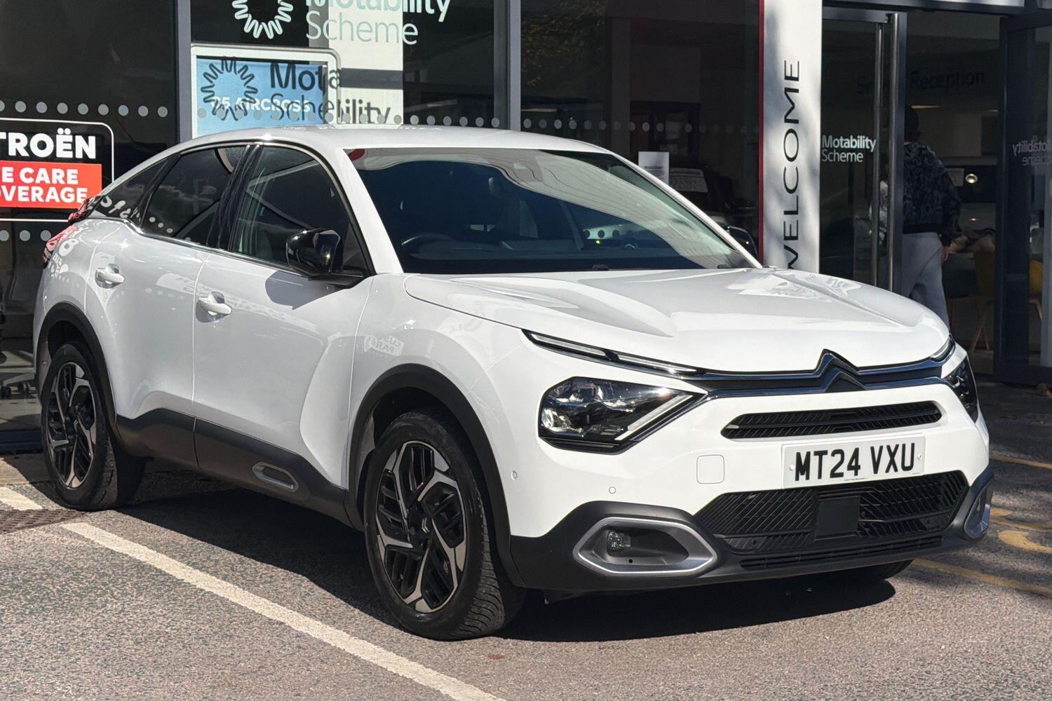 Main listing image - Citroen C4