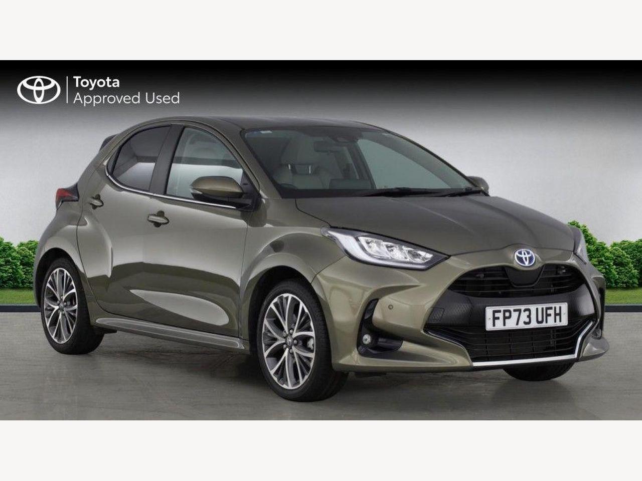 Main listing image - Toyota Yaris