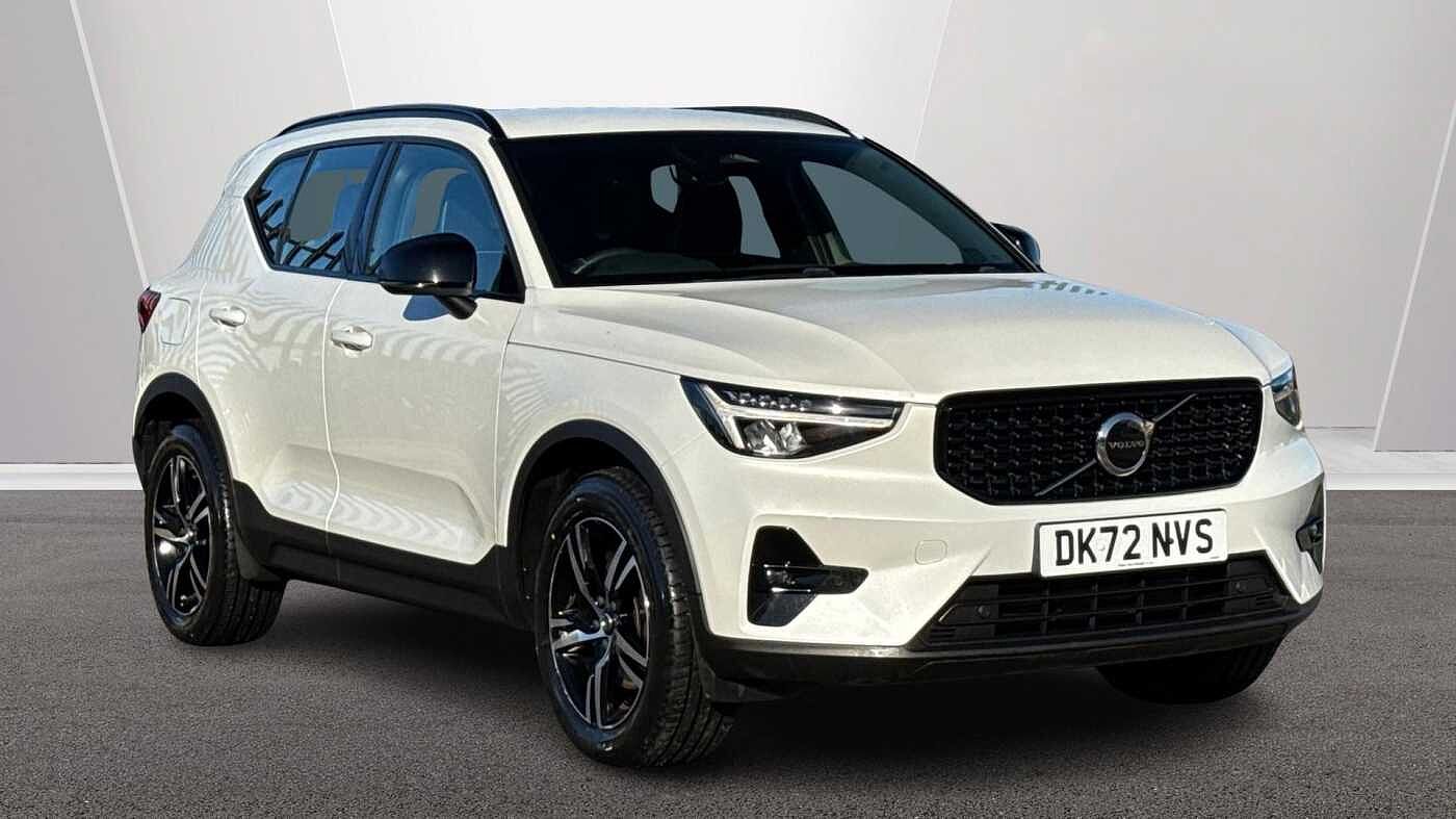 Main listing image - Volvo XC40