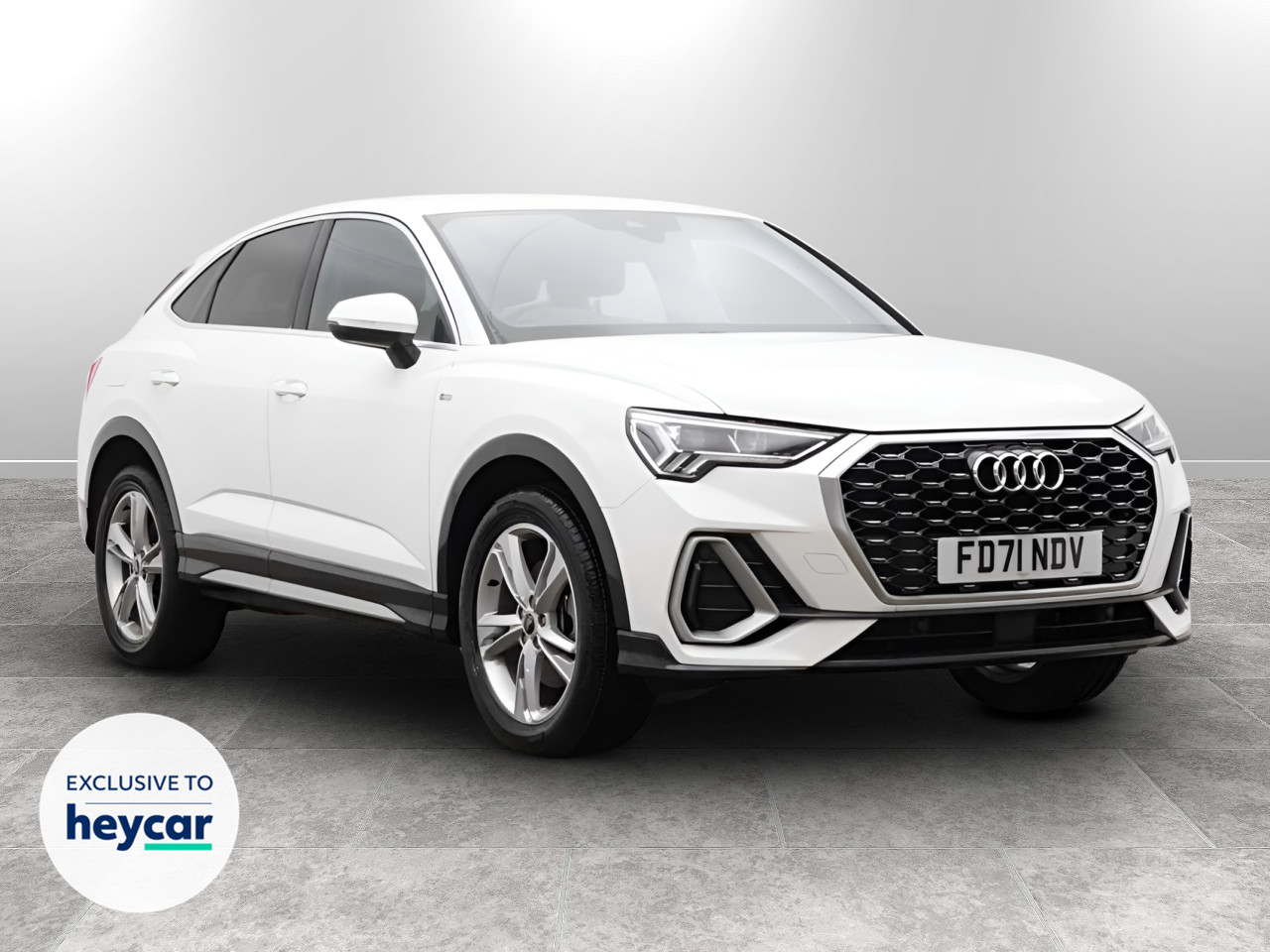 Main listing image - Audi Q3