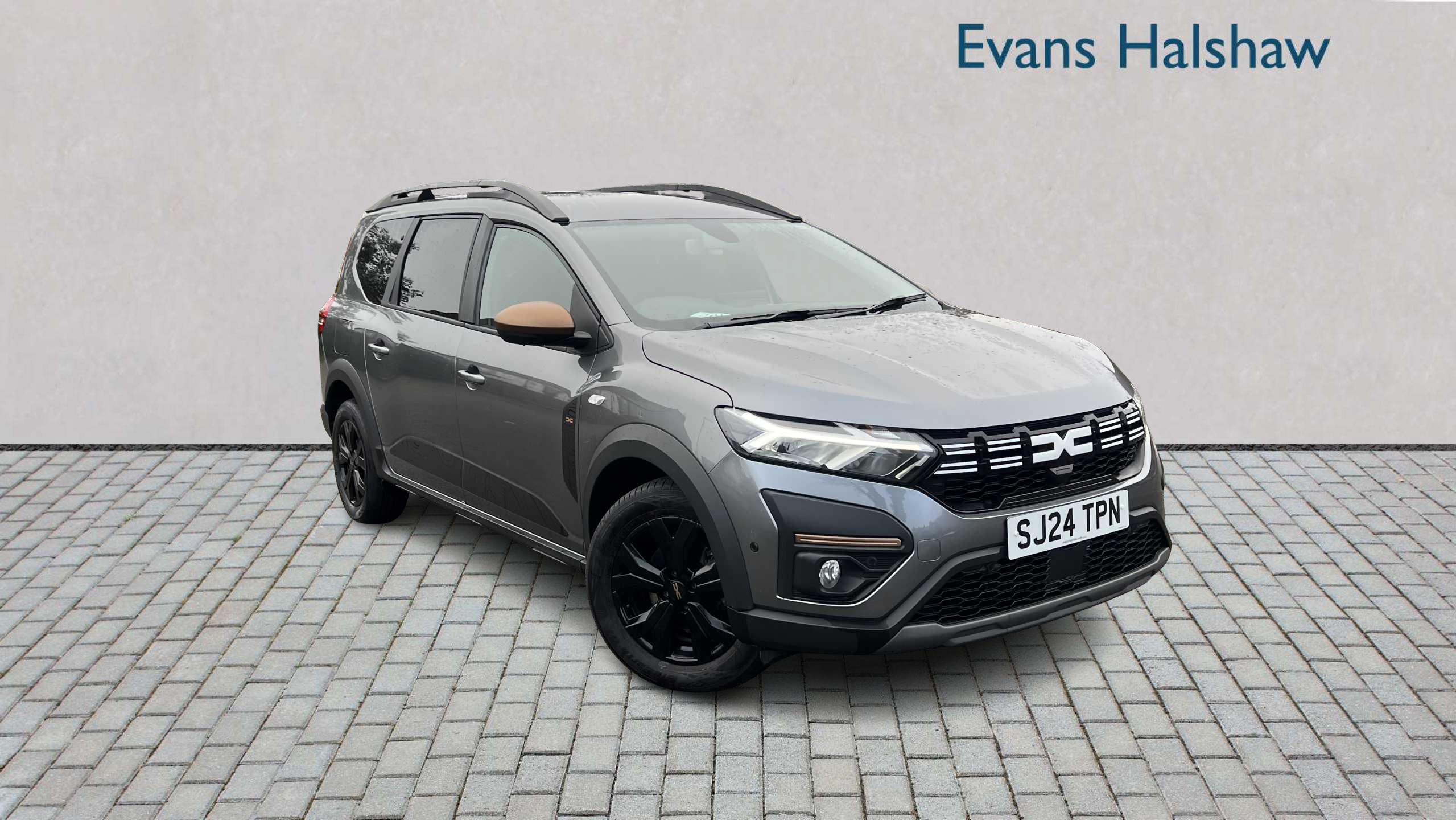 Main listing image - Dacia Jogger
