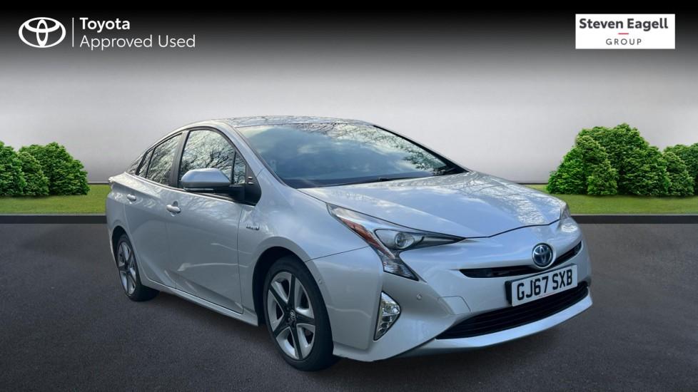 Main listing image - Toyota Prius