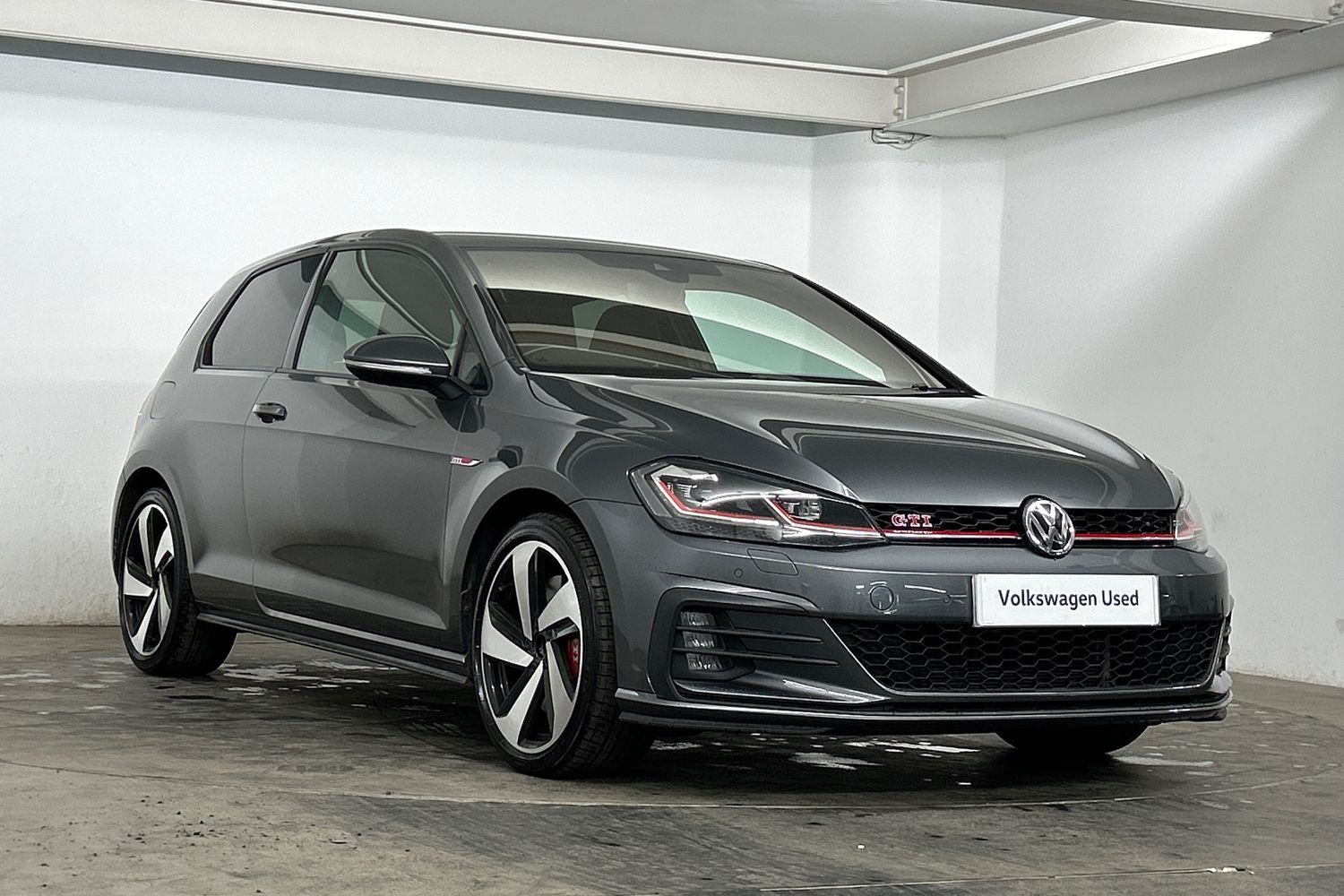 Main listing image - Volkswagen Golf GTI