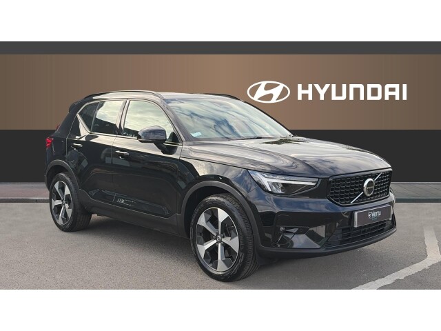 Main listing image - Volvo XC40