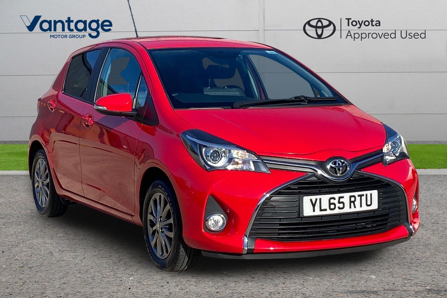 Main listing image - Toyota Yaris