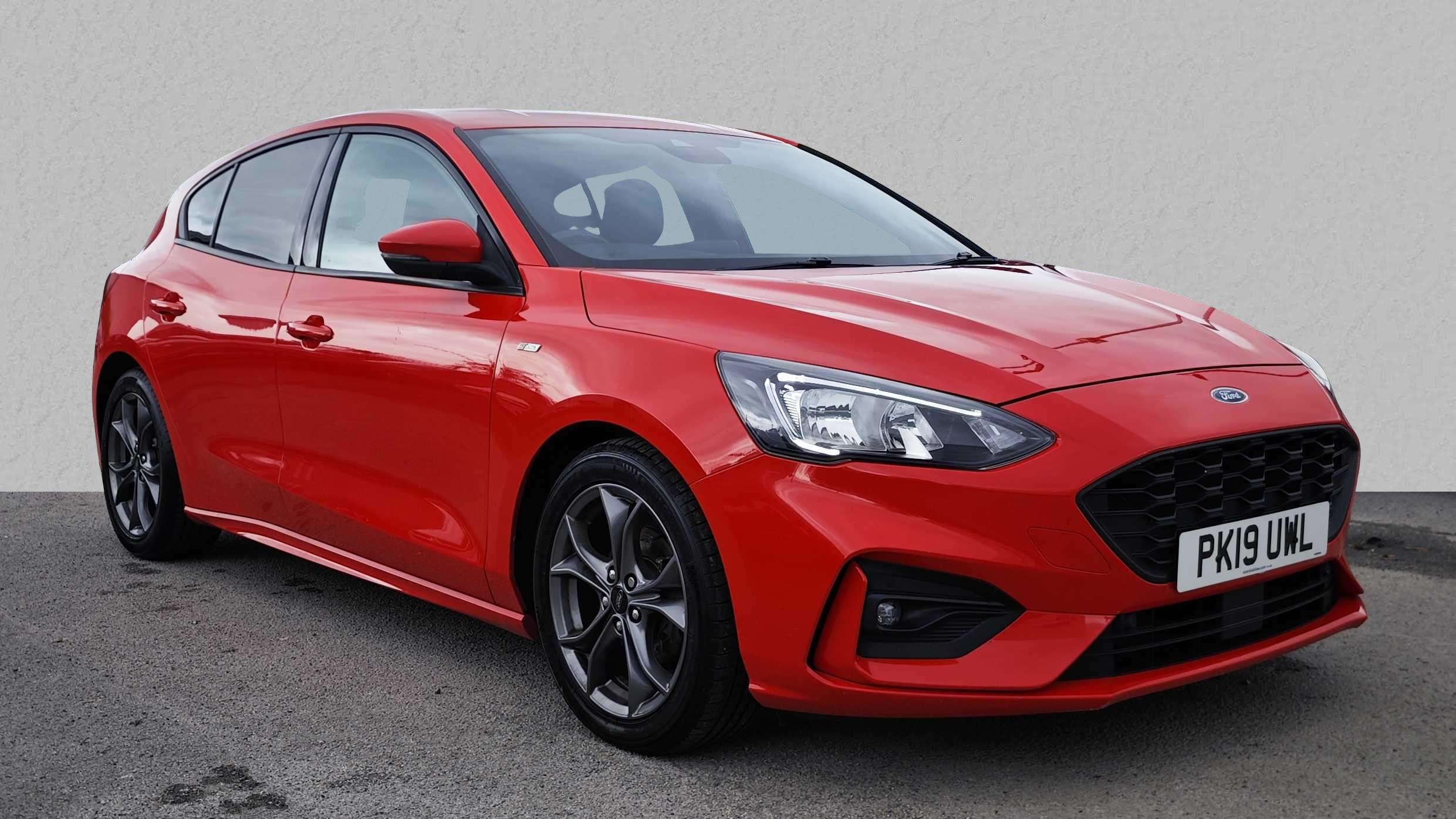 Main listing image - Ford Focus