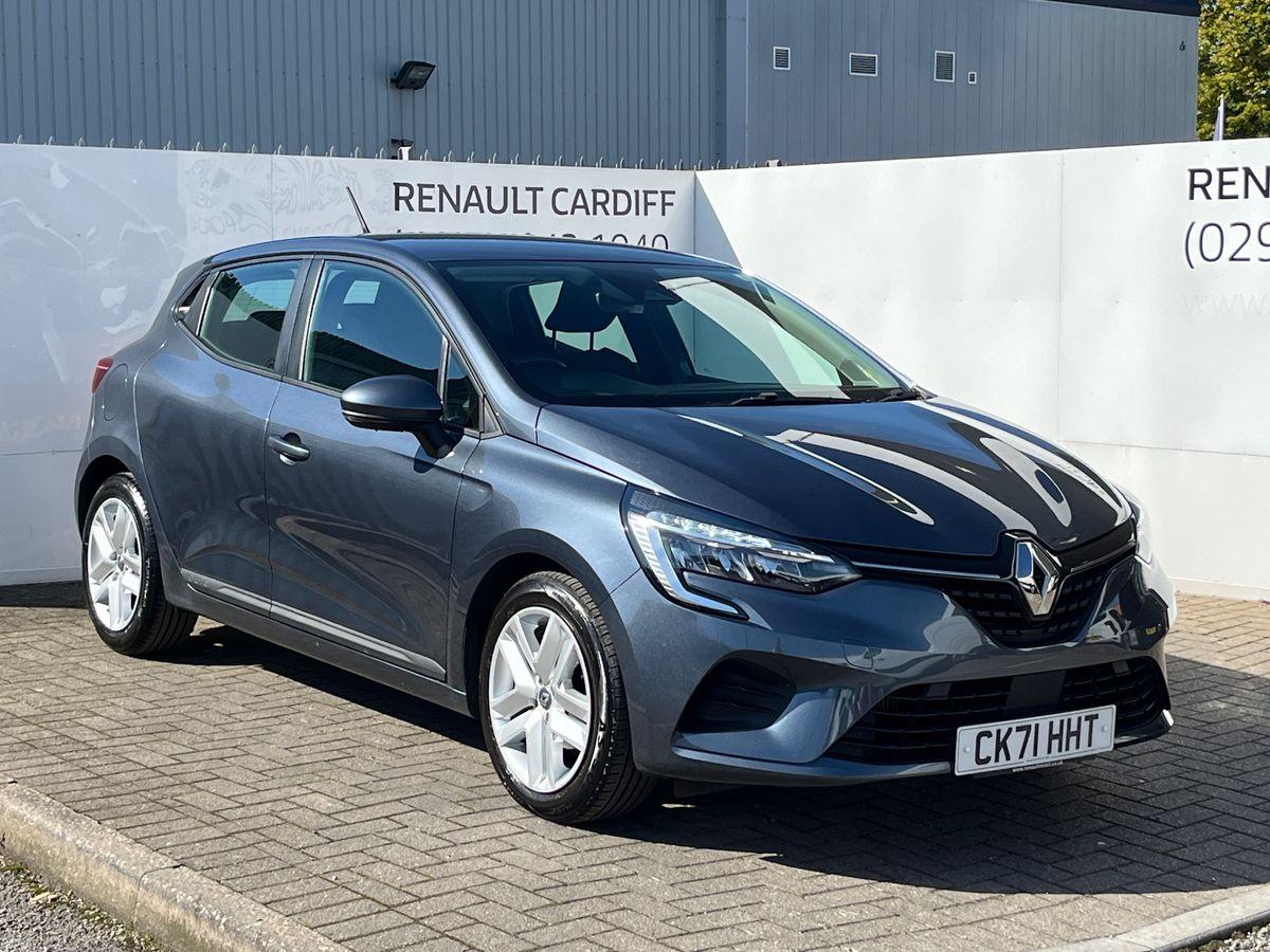 Main listing image - Renault Clio