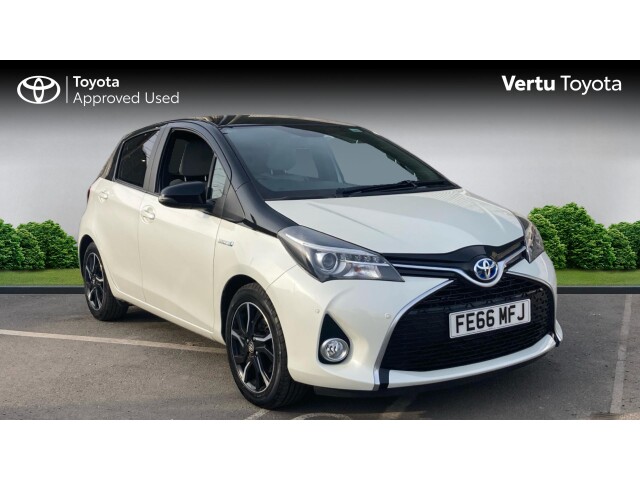 Main listing image - Toyota Yaris