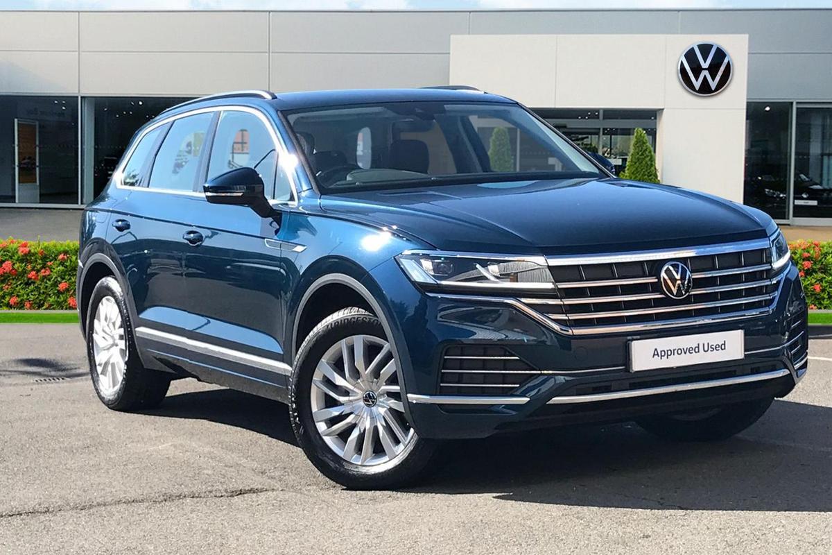 Main listing image - Volkswagen Touareg