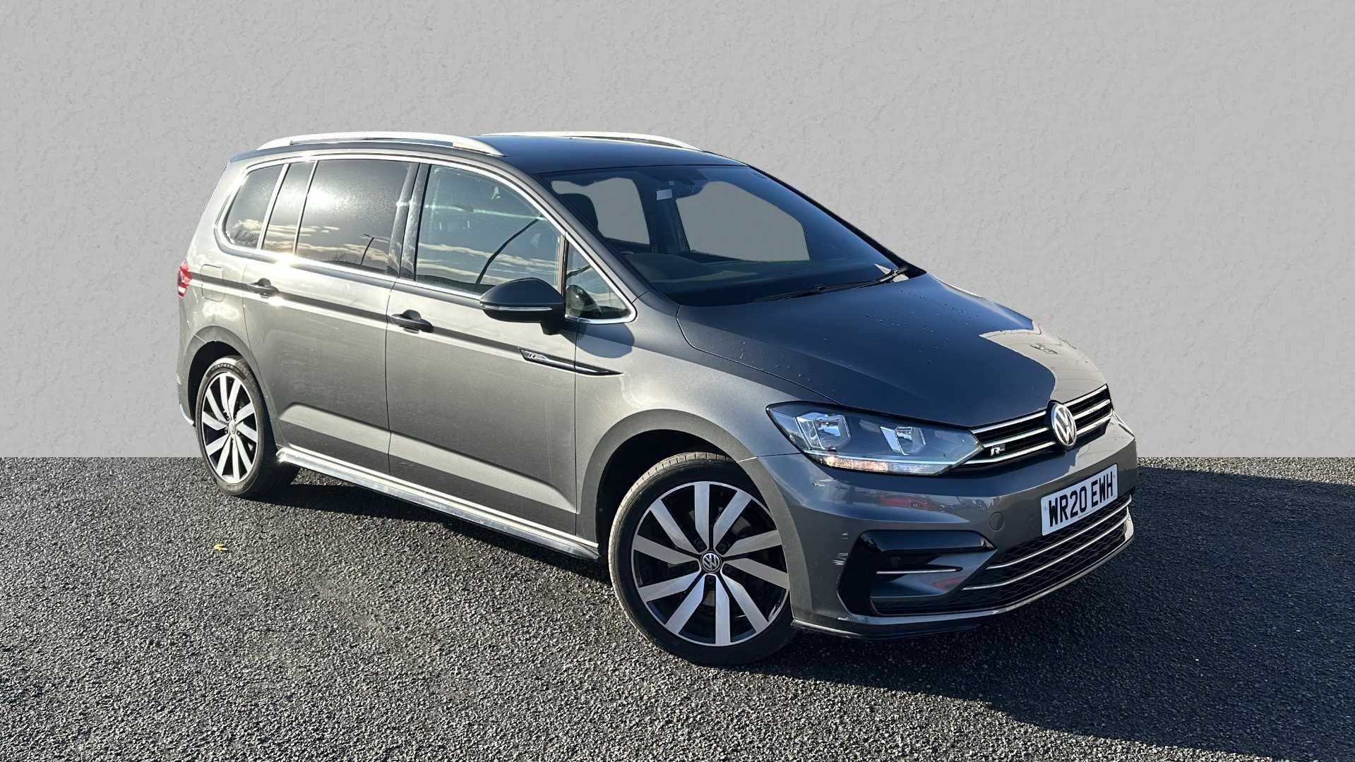 Main listing image - Volkswagen Touran