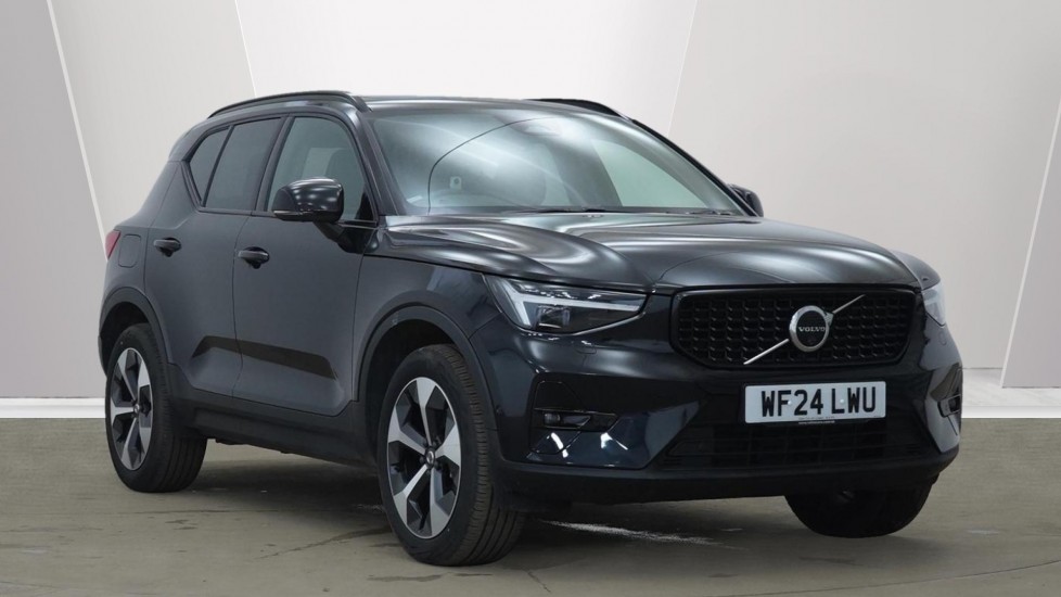 Main listing image - Volvo XC40