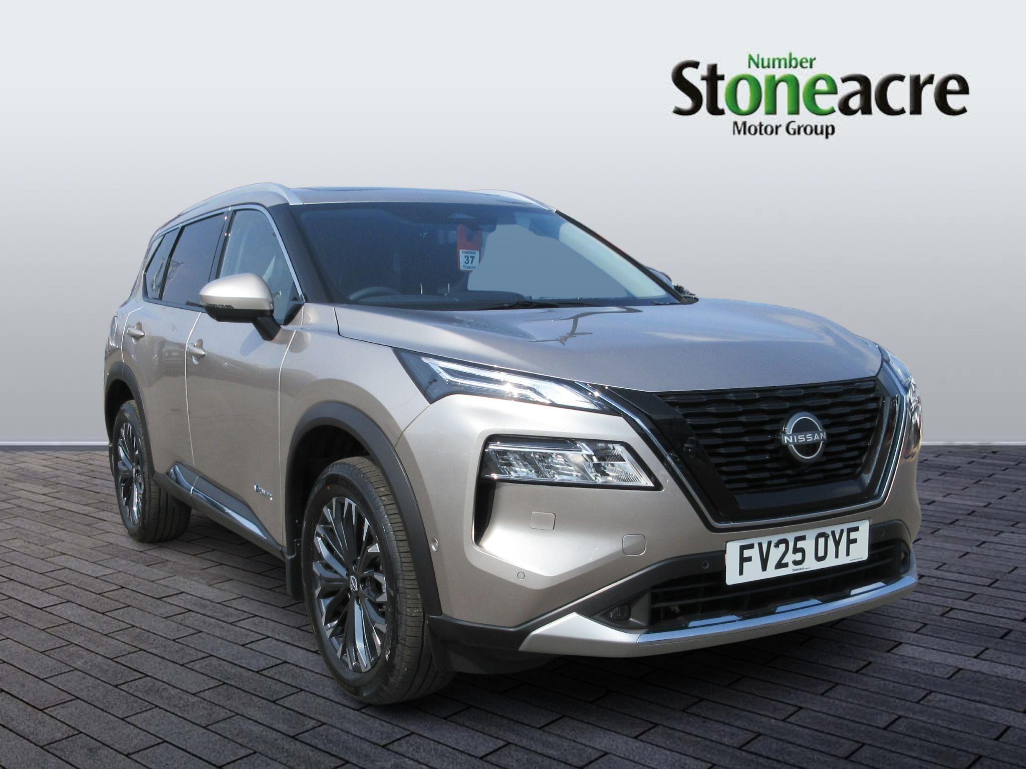 Main listing image - Nissan X-Trail