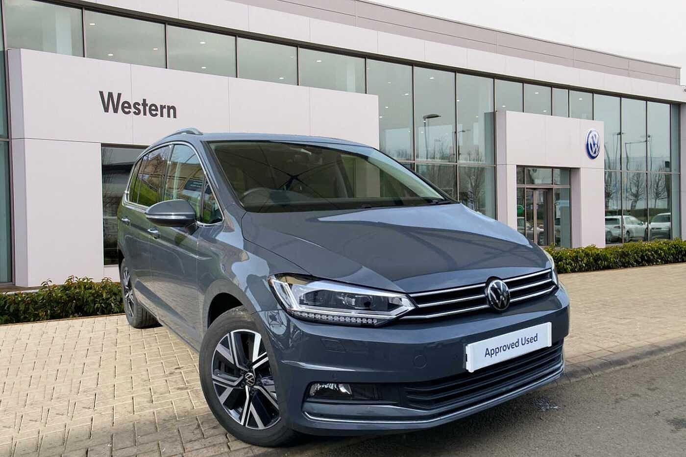 Main listing image - Volkswagen Touran