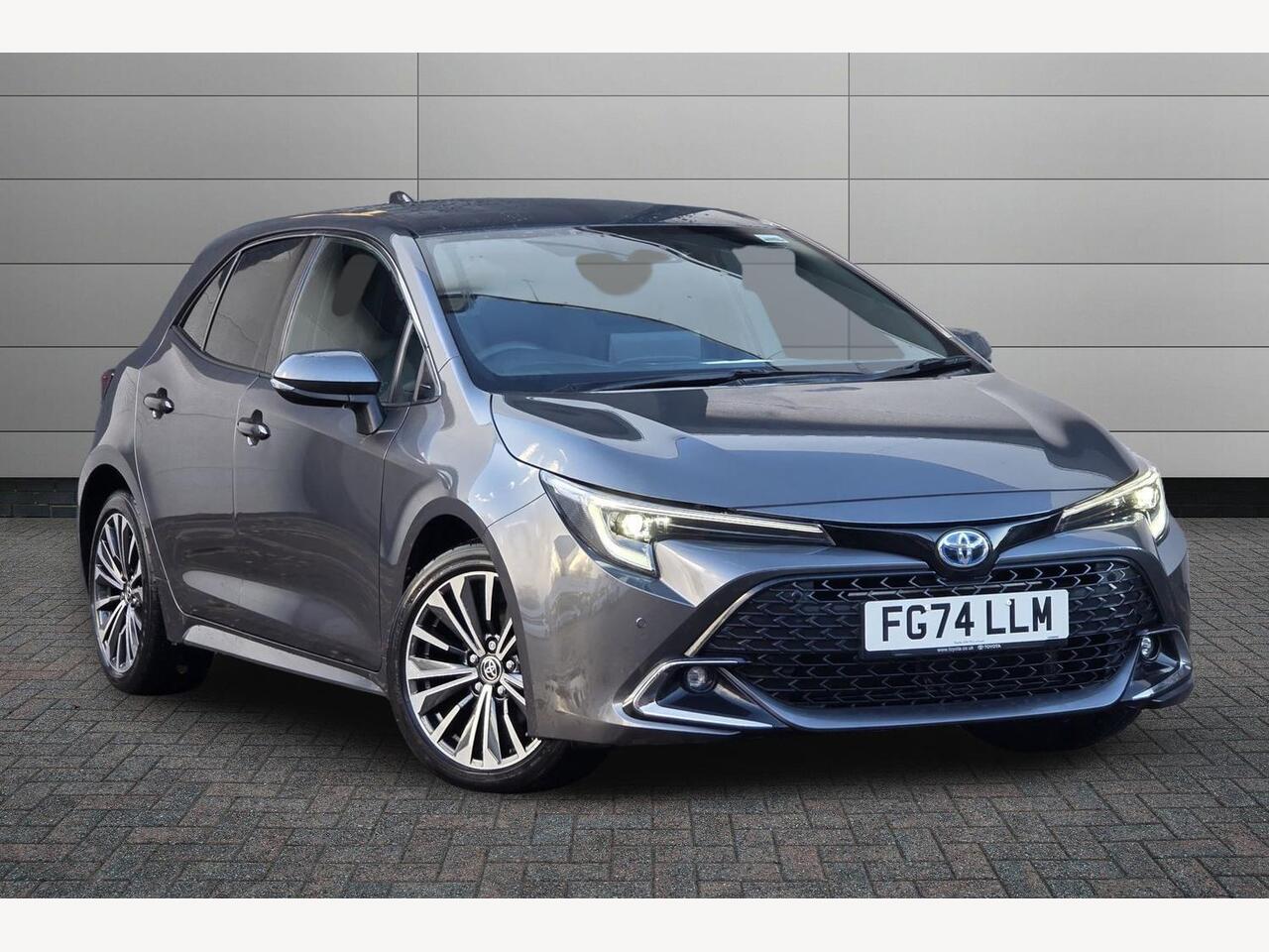 Main listing image - Toyota Corolla