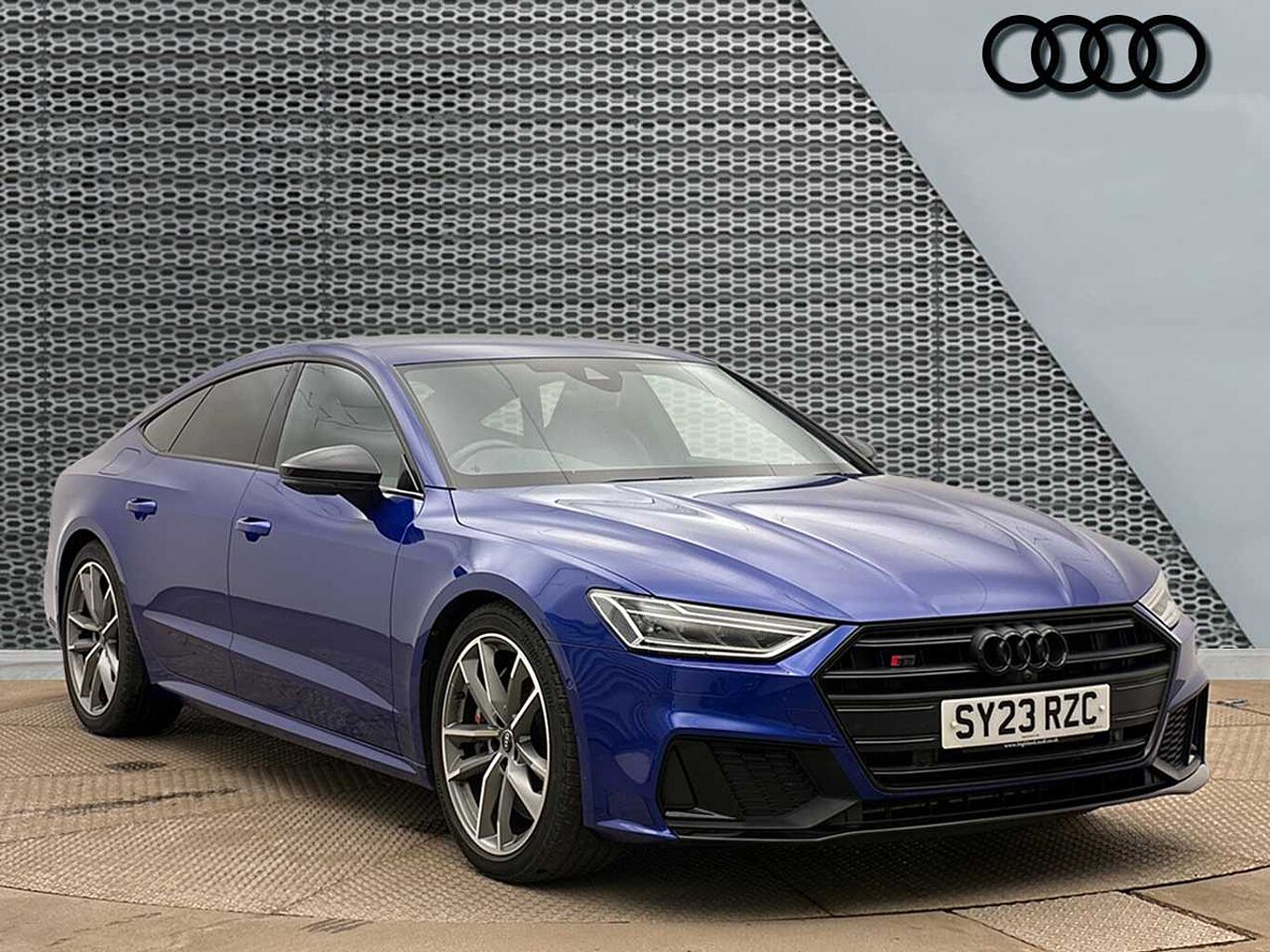 Main listing image - Audi A7