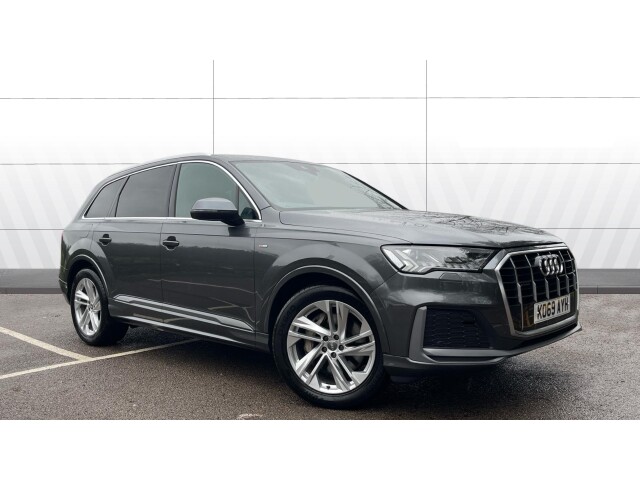 Main listing image - Audi Q7