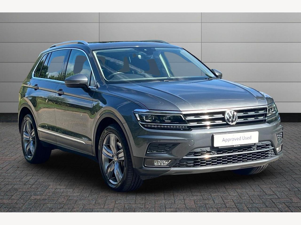 Main listing image - Volkswagen Tiguan