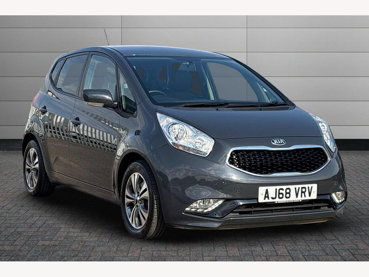 Main listing image - Kia Venga