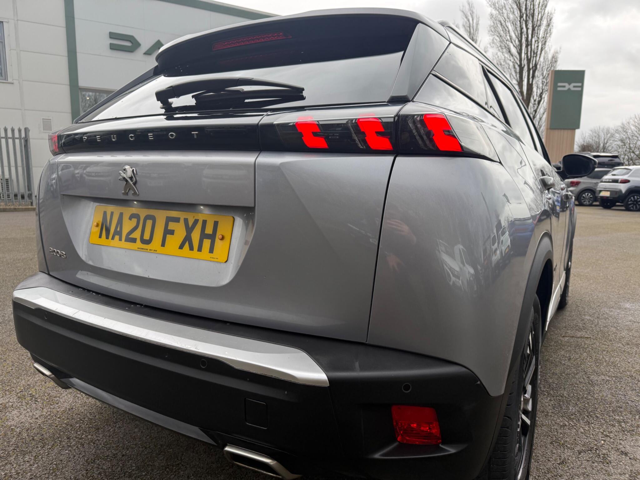 Main listing image - Peugeot 2008