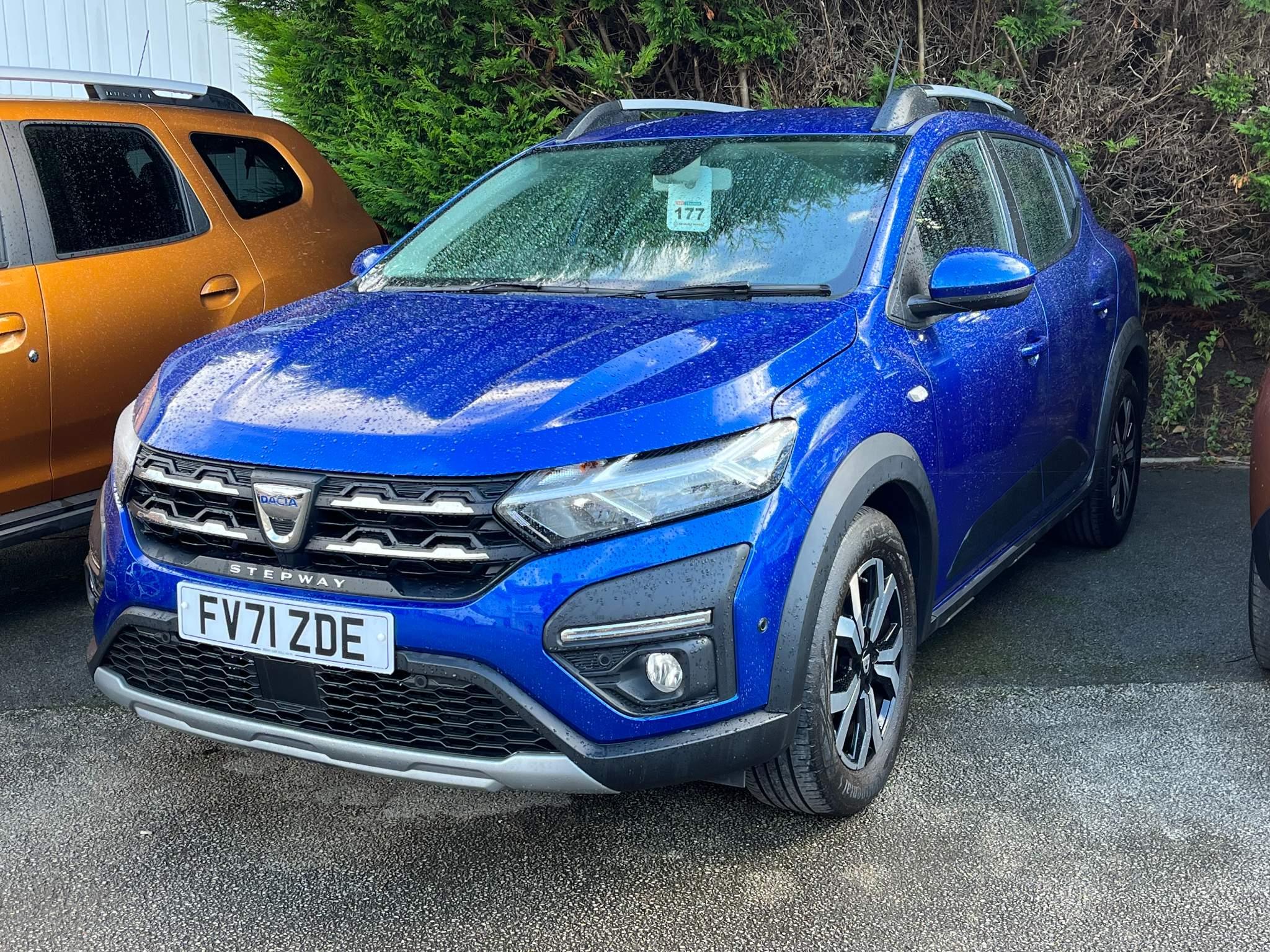 Main listing image - Dacia Sandero Stepway