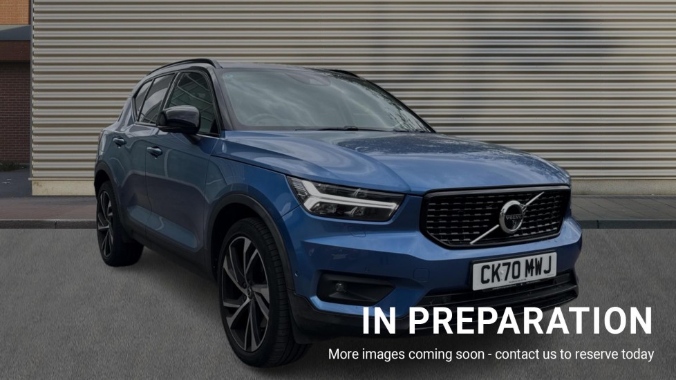 Main listing image - Volvo XC40