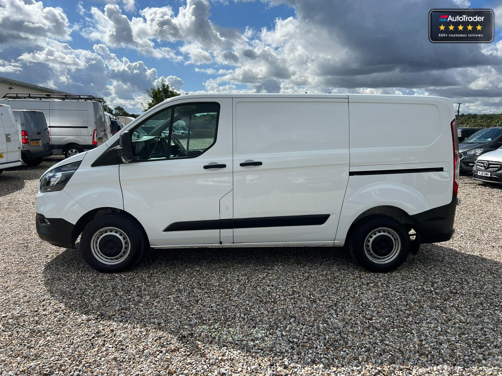 Main listing image - Ford Transit Custom