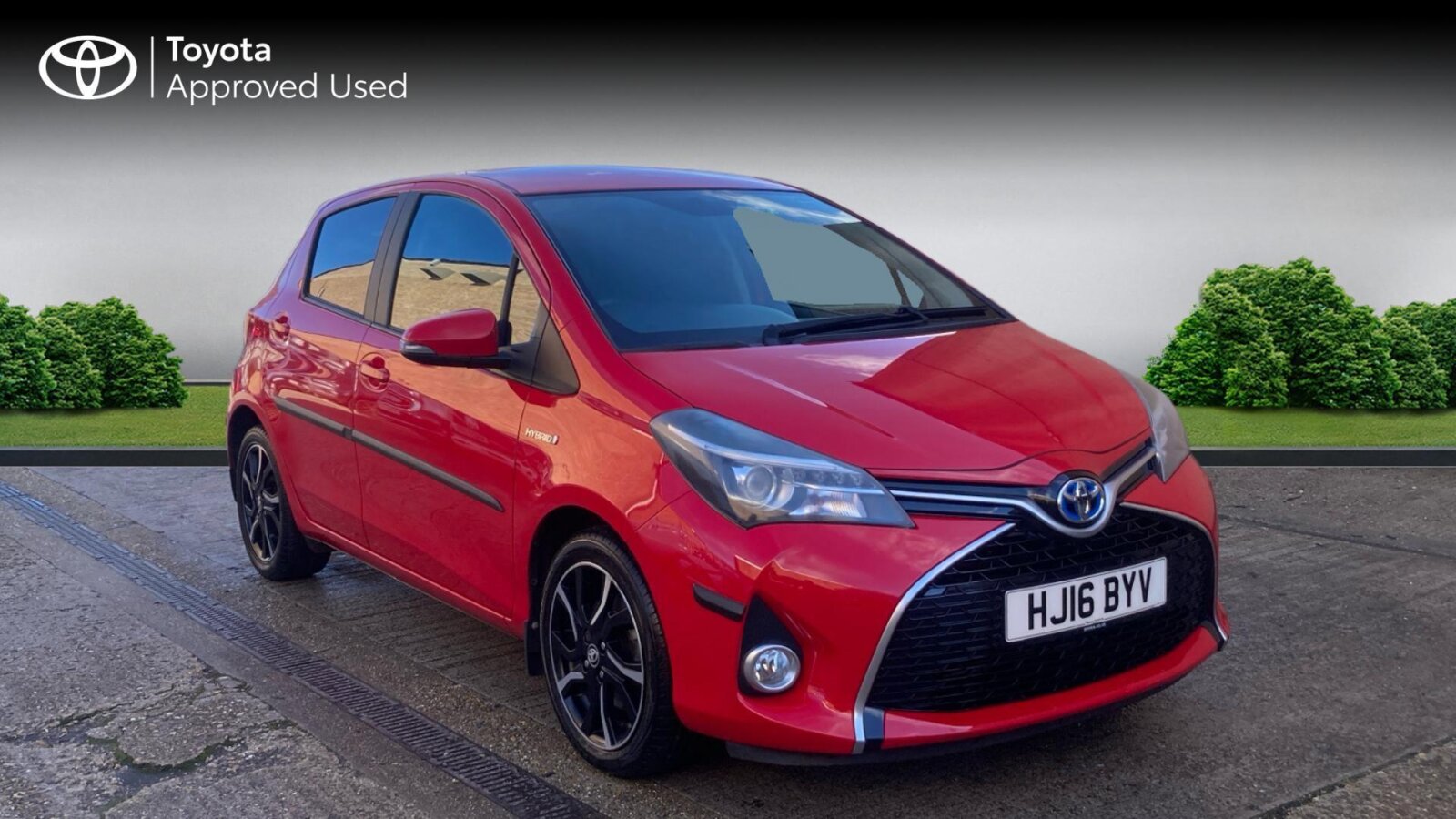 Main listing image - Toyota Yaris