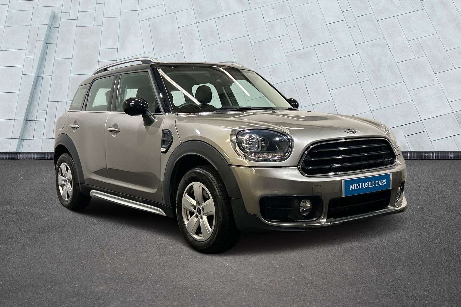 Main listing image - MINI Countryman