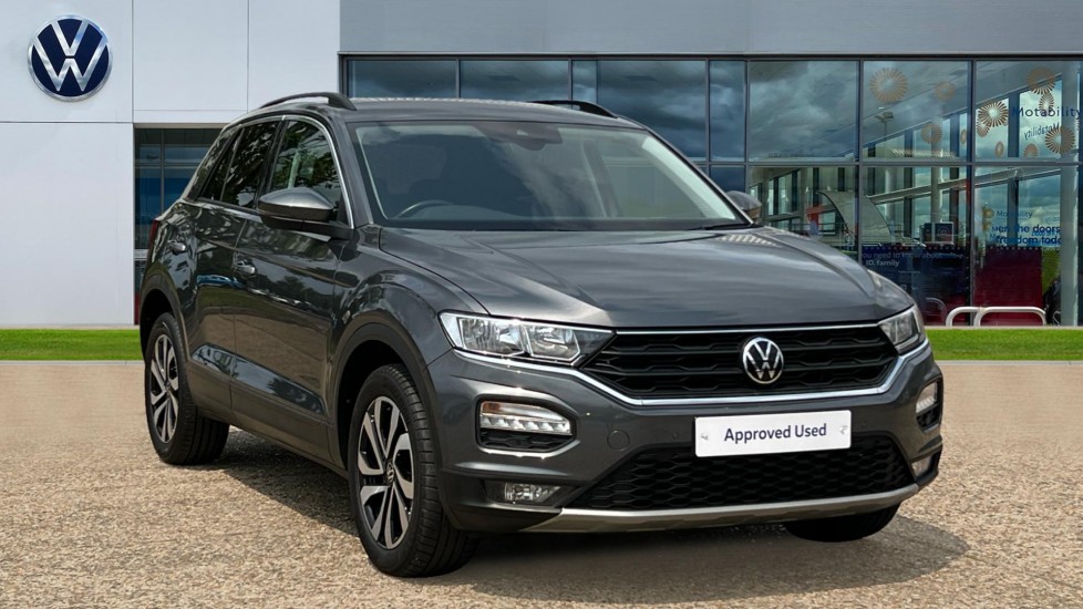 Main listing image - Volkswagen T-Roc