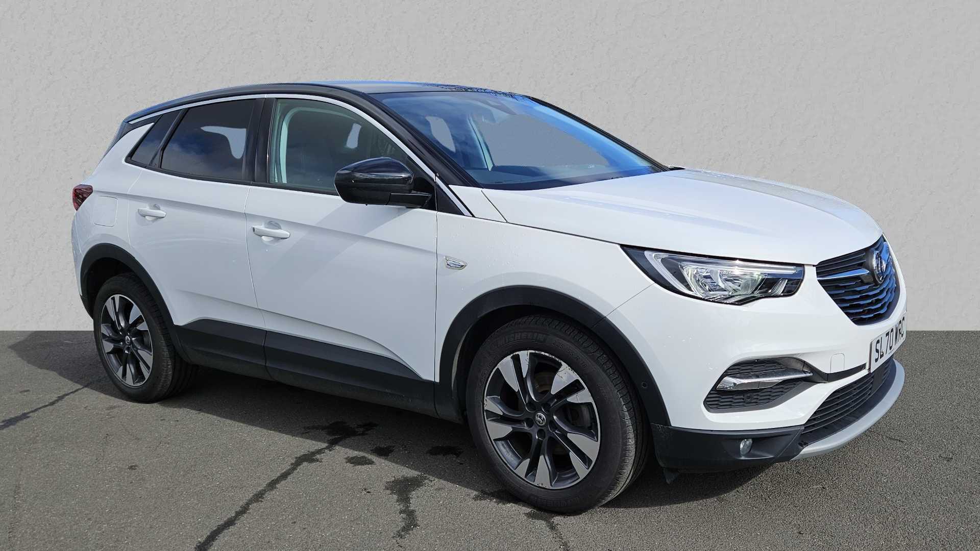 Main listing image - Vauxhall Grandland X