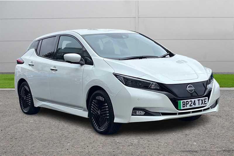 Main listing image - Nissan Leaf