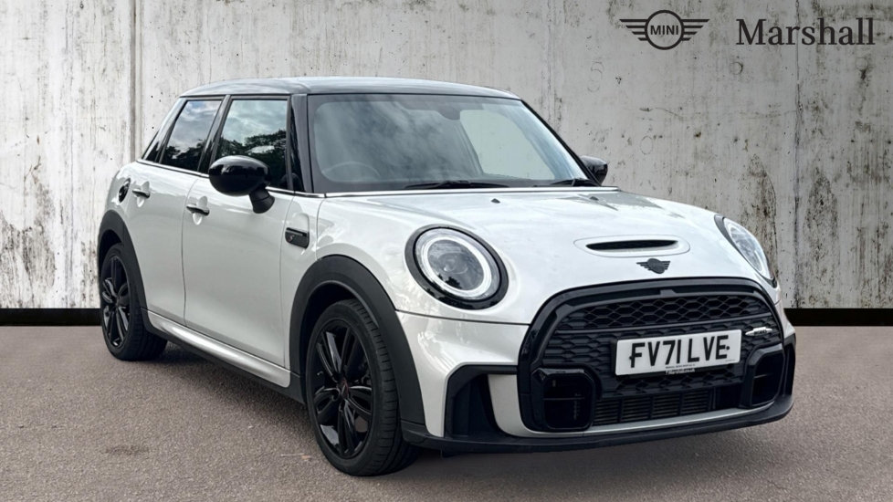 Main listing image - MINI Hatchback 5dr