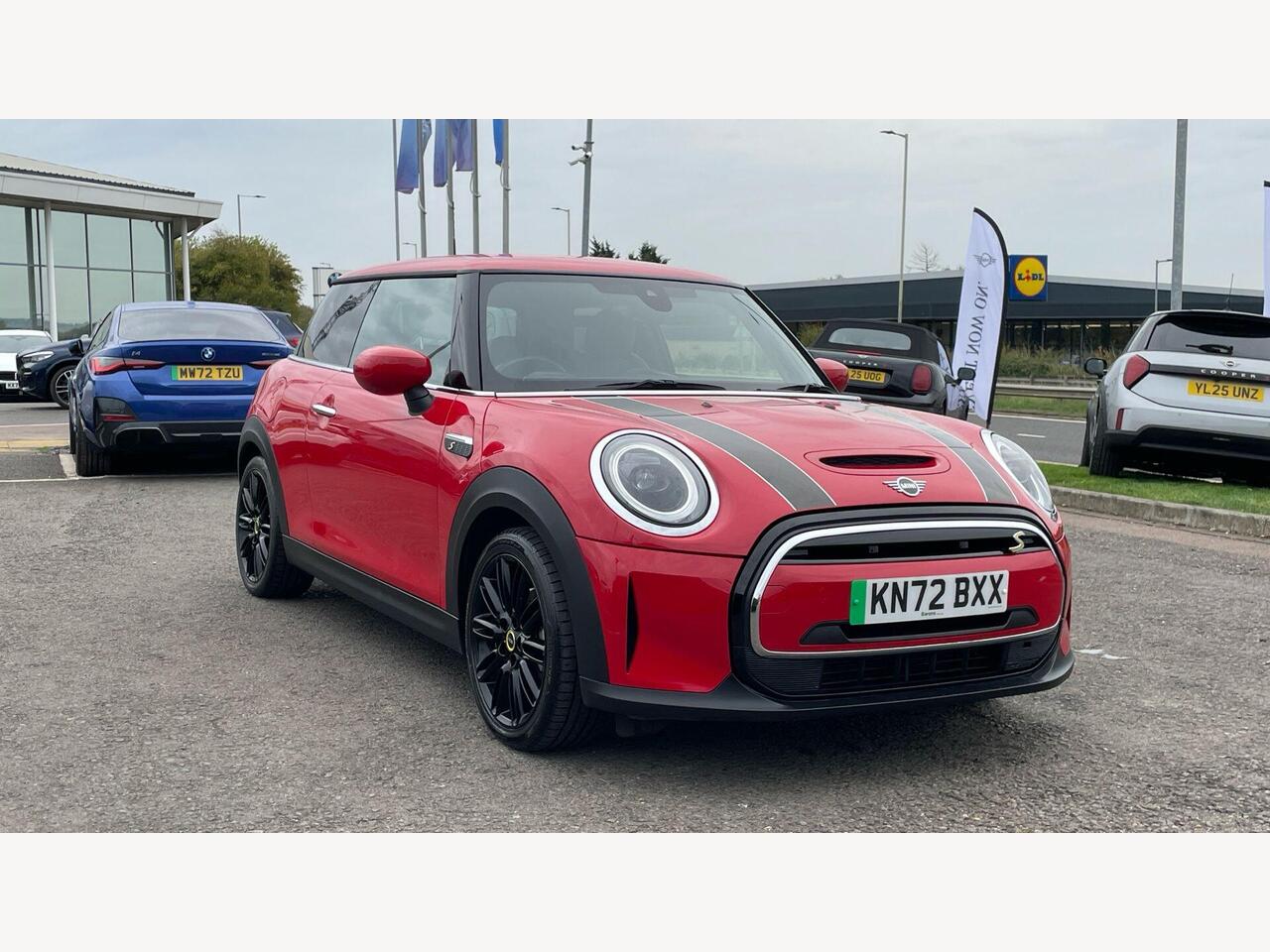 Main listing image - MINI Electric