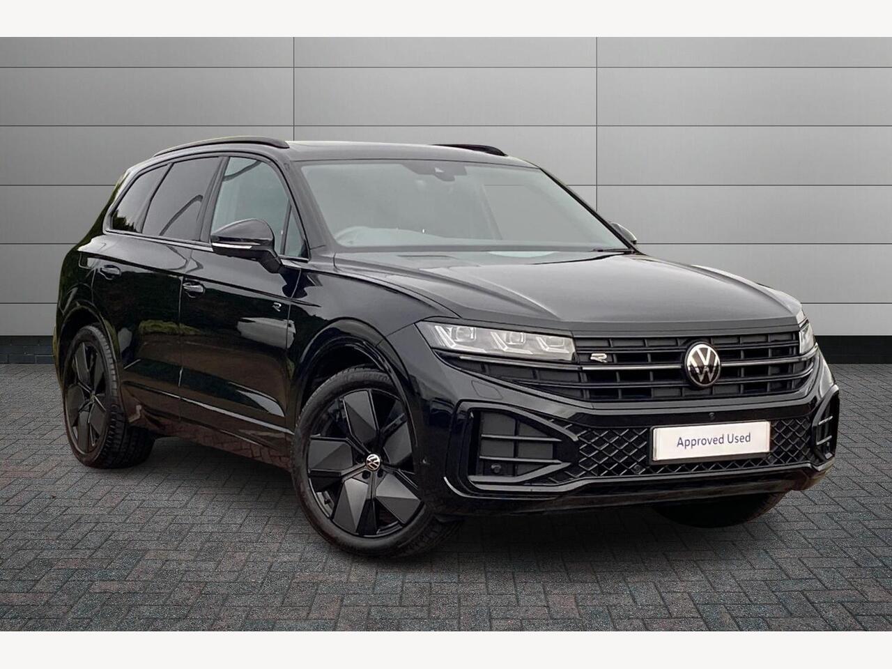 Main listing image - Volkswagen Touareg