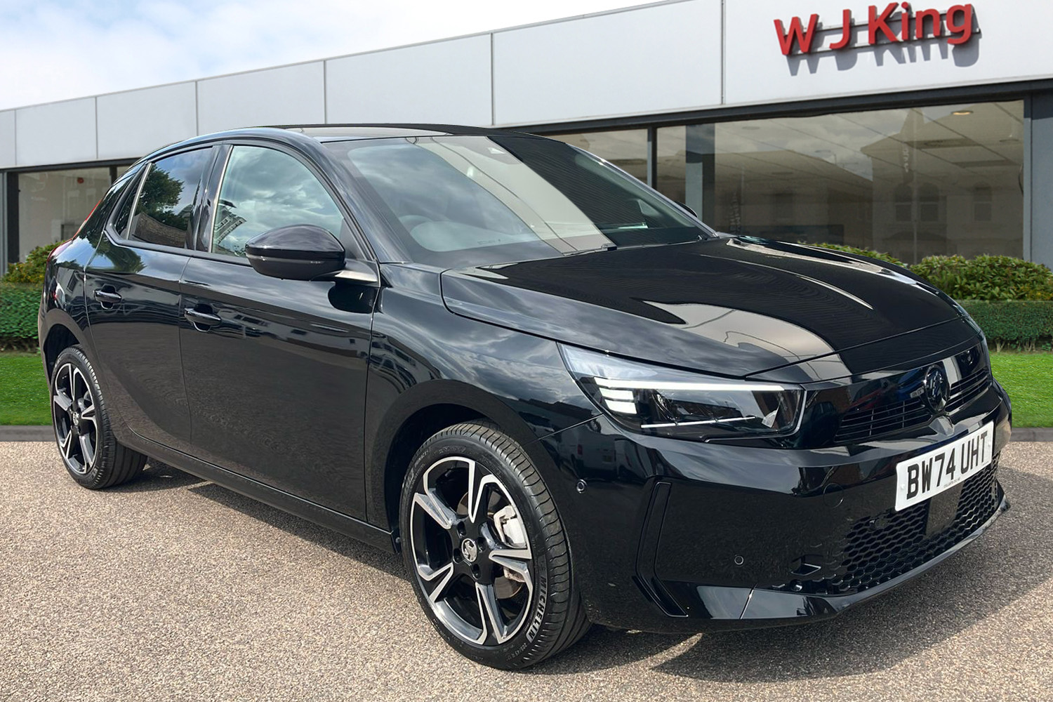 Main listing image - Vauxhall Corsa