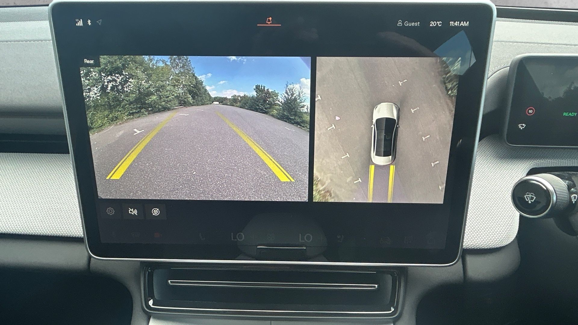 Main listing image - Polestar 4