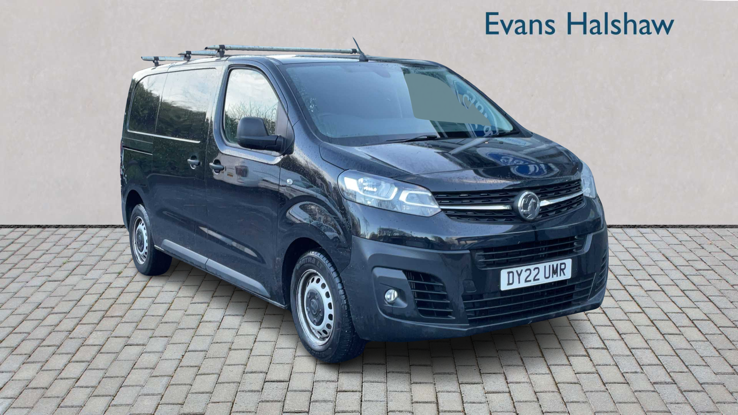 Main listing image - Vauxhall Vivaro