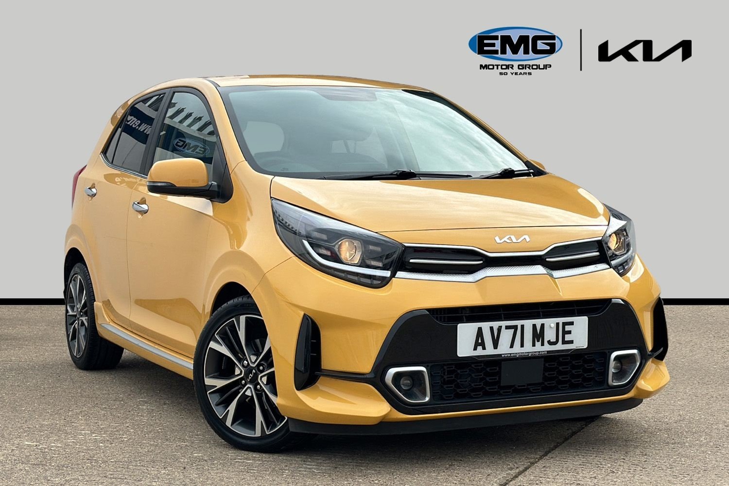 Main listing image - Kia Picanto