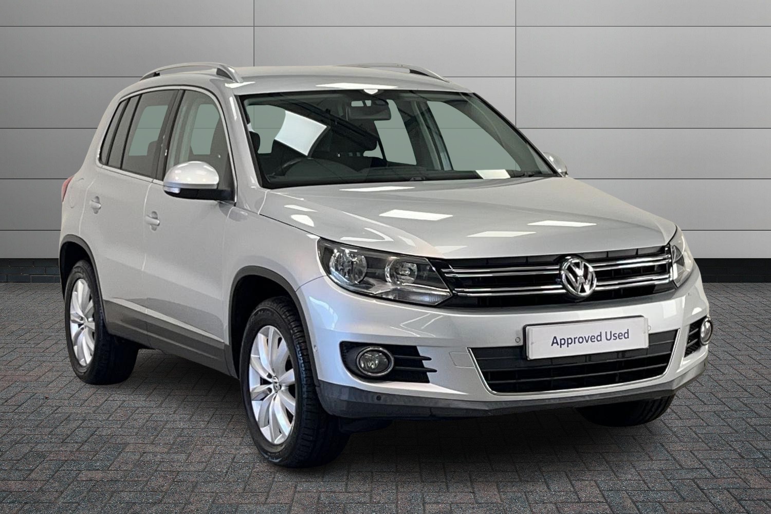 Main listing image - Volkswagen Tiguan