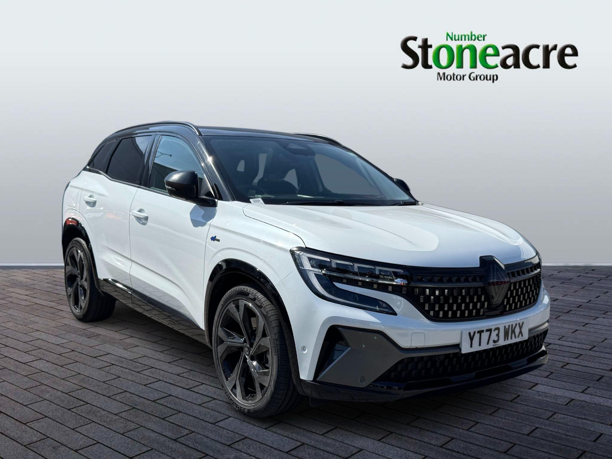 Main listing image - Renault Austral