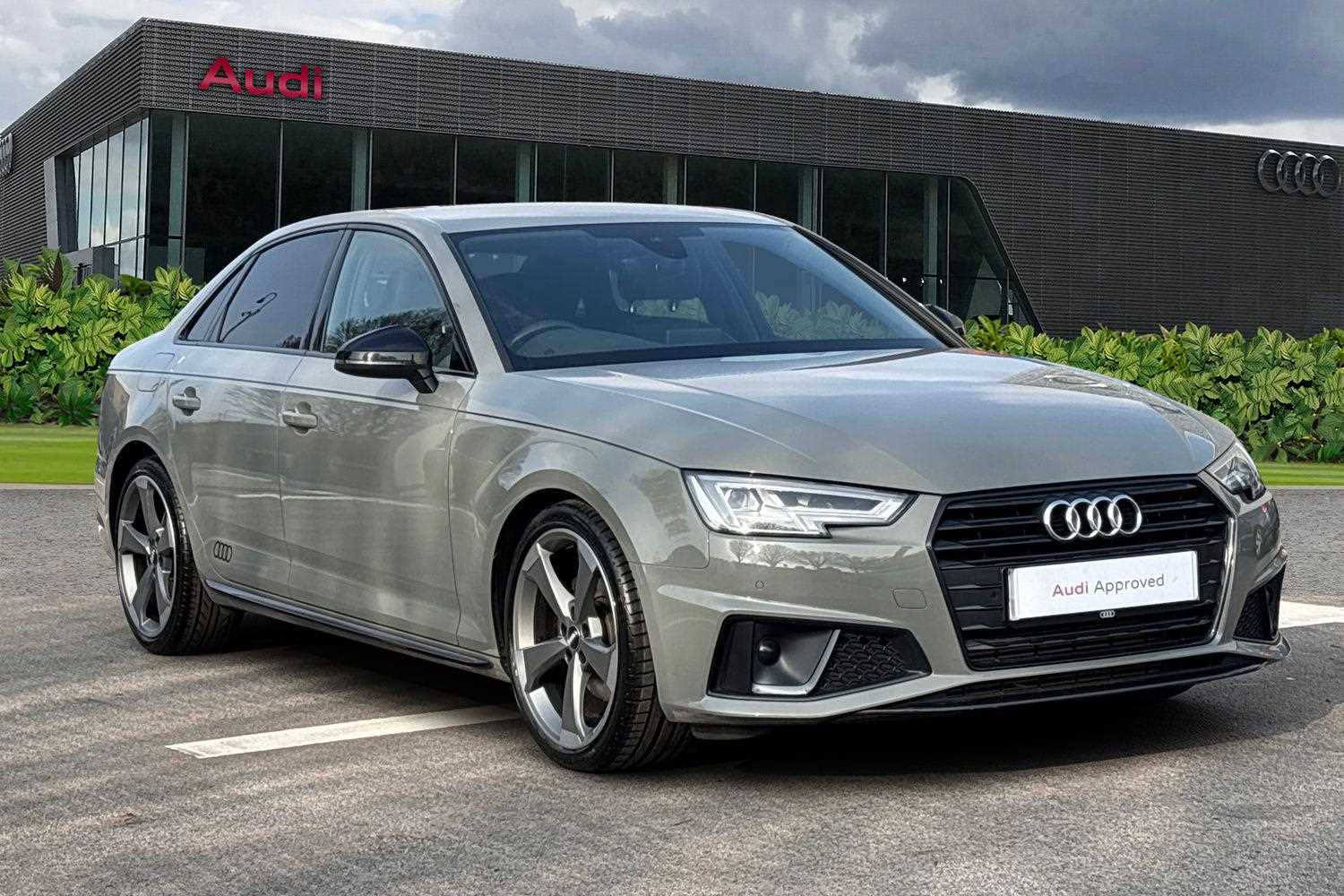 Main listing image - Audi A4