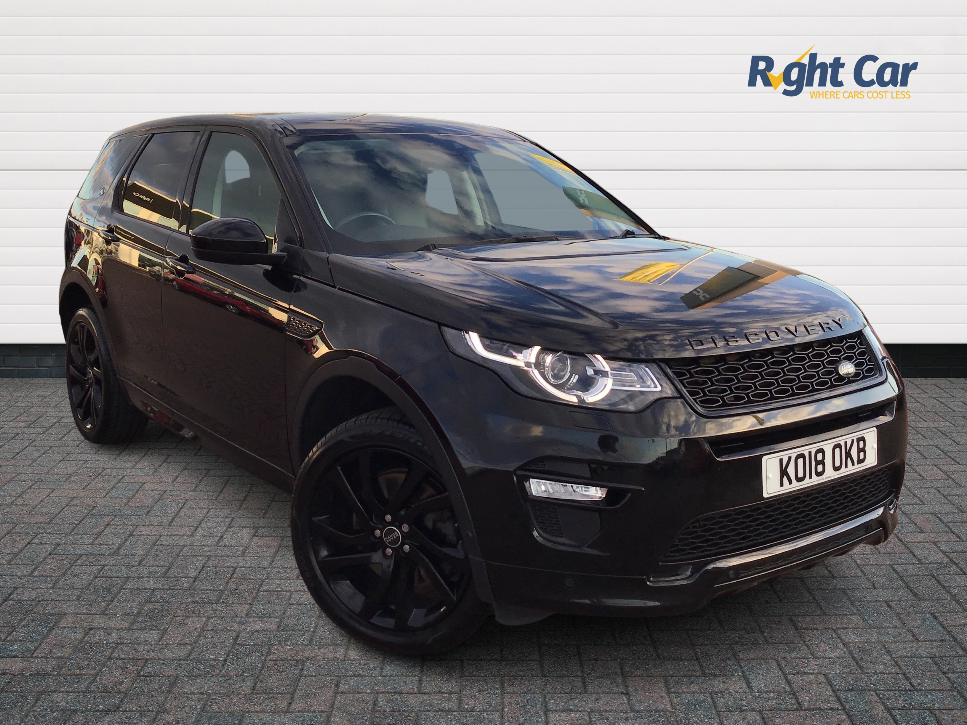 Main listing image - Land Rover Discovery Sport