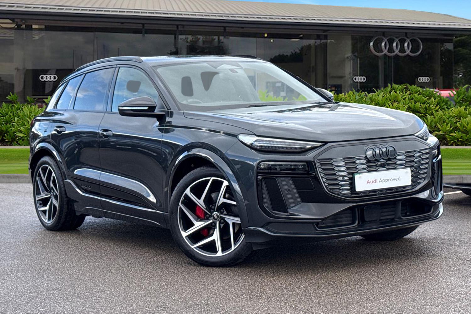 Main listing image - Audi Q6 e-tron