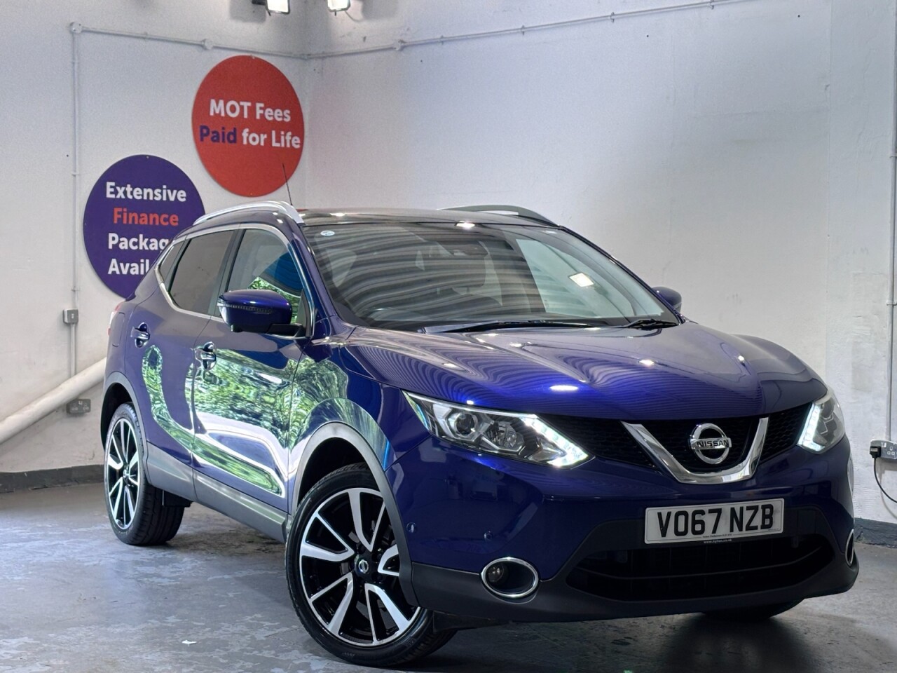 Main listing image - Nissan Qashqai