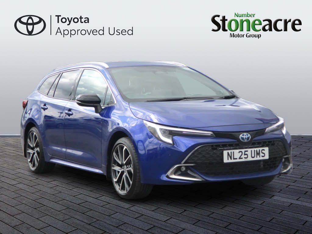 Main listing image - Toyota Corolla Touring Sport