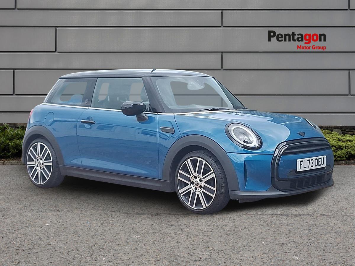 Main listing image - MINI Hatchback
