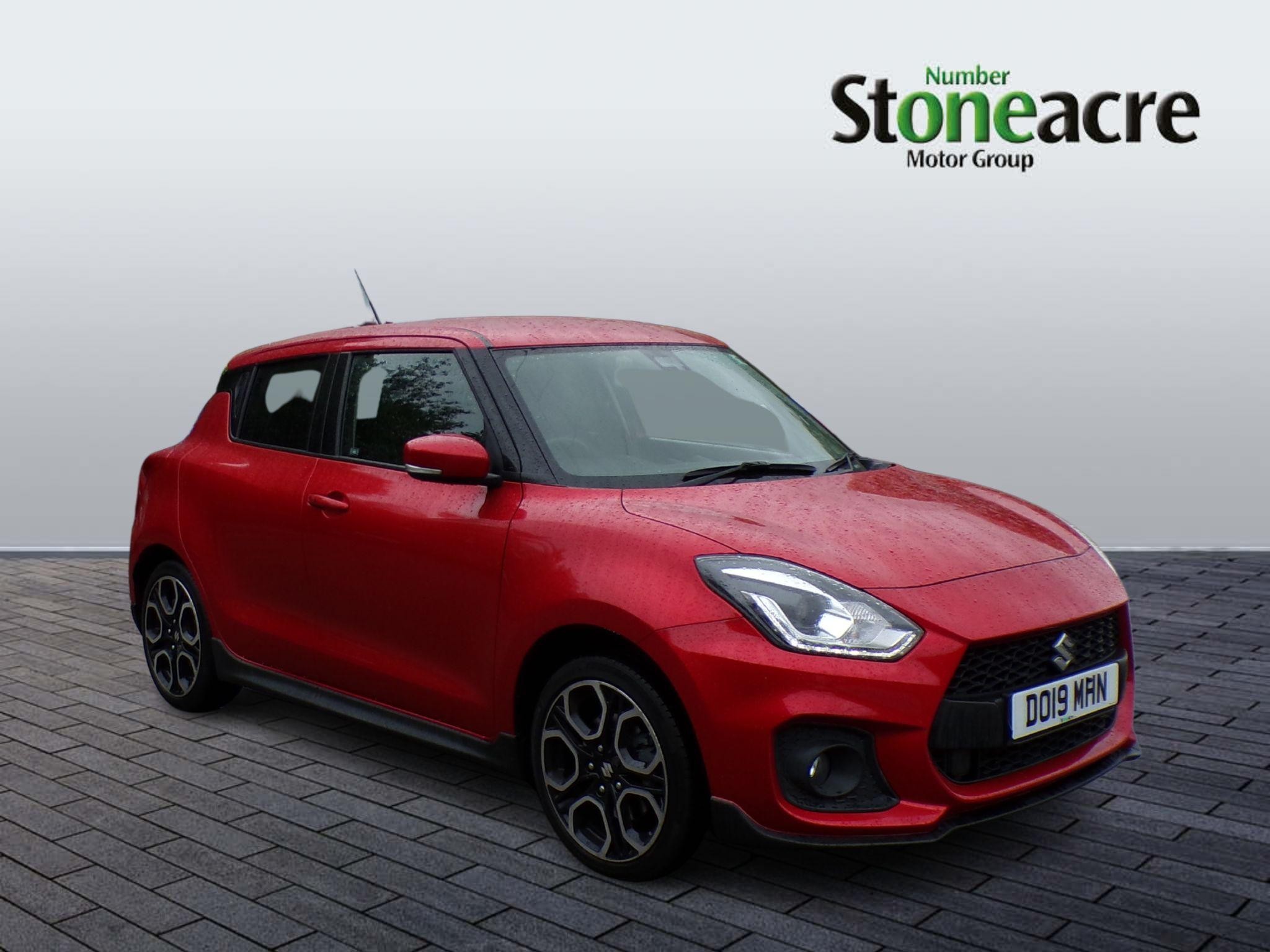 Main listing image - Suzuki Swift Sport